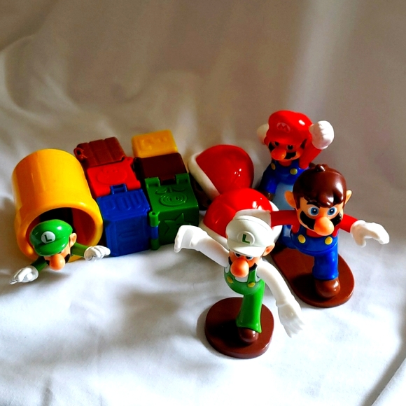 McDonald's Other - Mario McDonald's Toy Set!